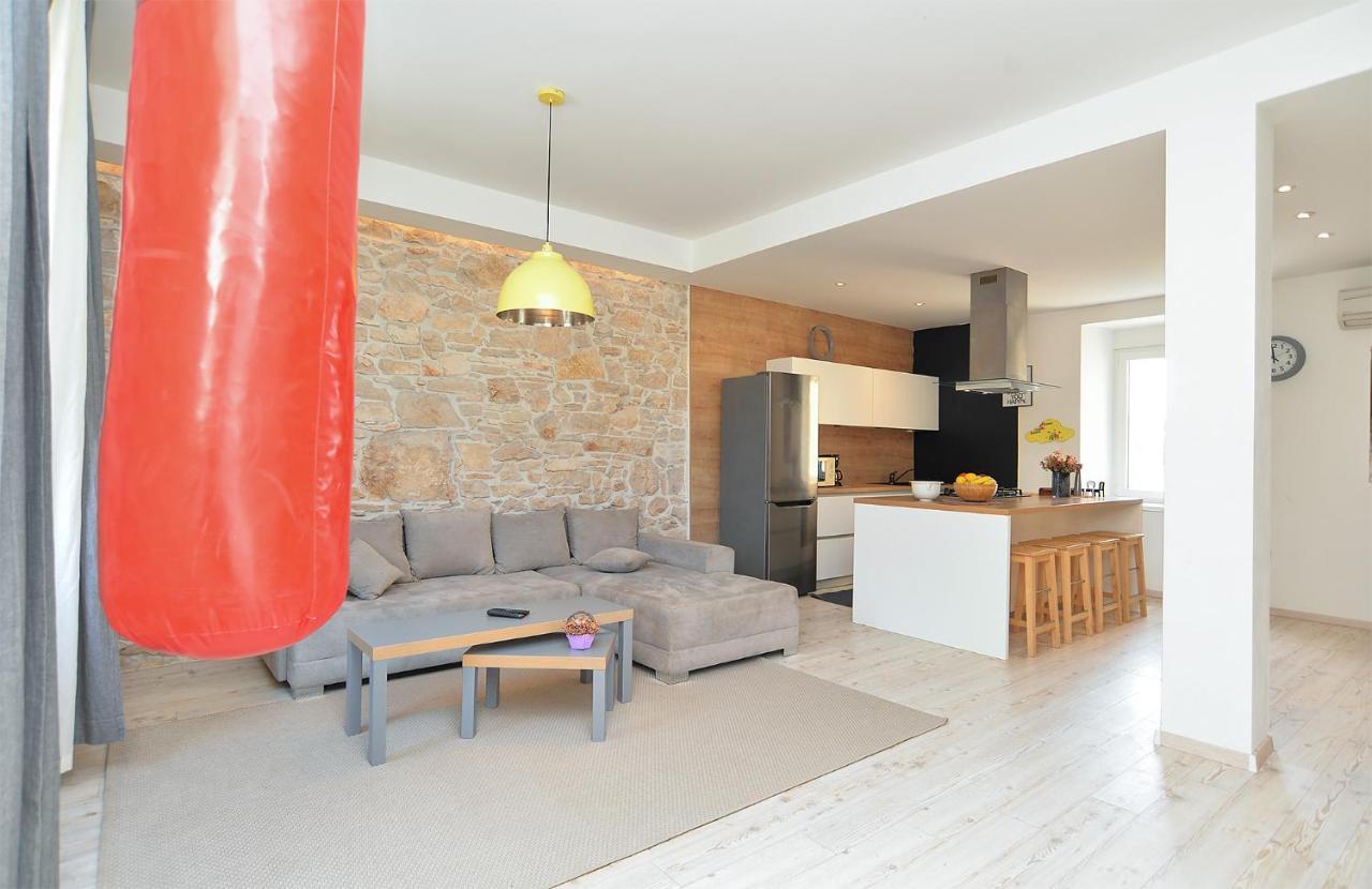 House Dragan 1231 Vila PUY Exterior foto