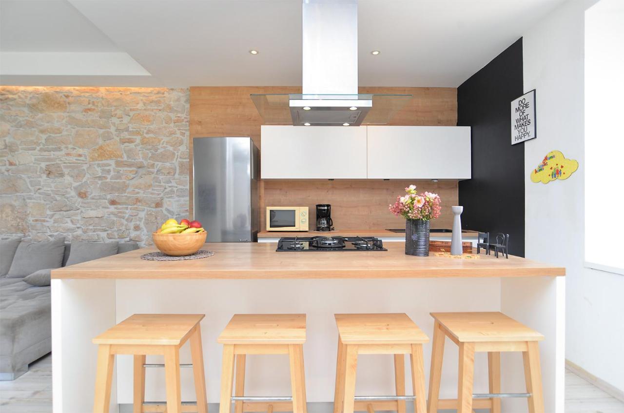 House Dragan 1231 Vila PUY Exterior foto