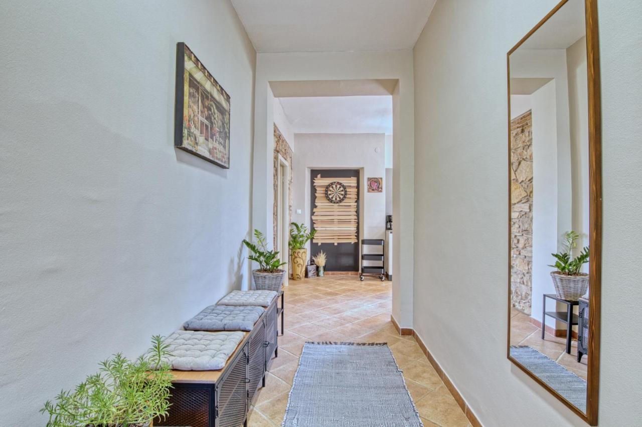 House Dragan 1231 Vila PUY Exterior foto