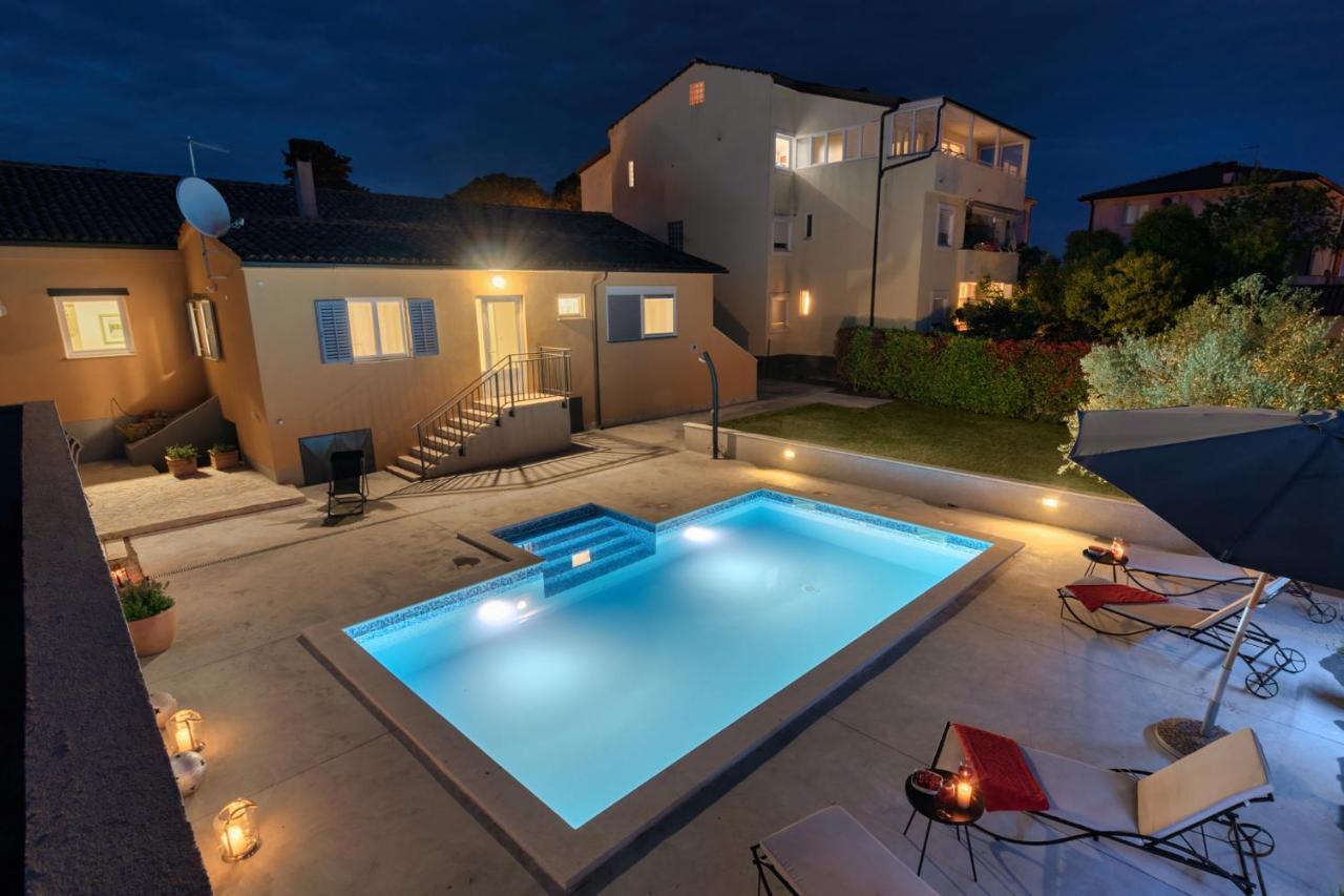 House Dragan 1231 Vila PUY Exterior foto