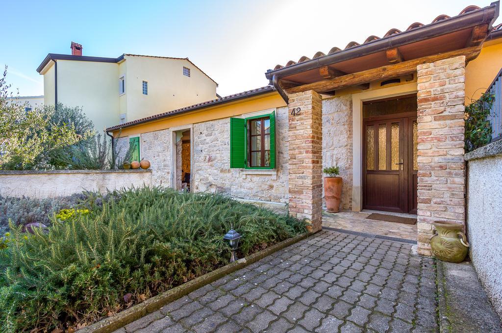 House Dragan 1231 Vila PUY Exterior foto